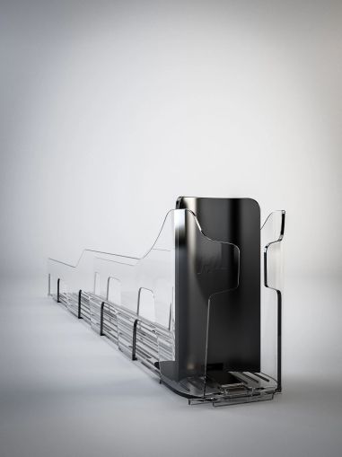 Tray with pusher for beverages - slim cans