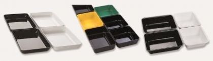 Refrigerated display tray with dimensions: 28x28x2 cm, black